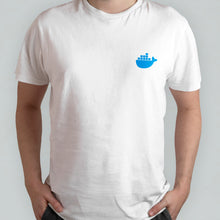 Cargar imagen en el visor de la galería, Camiseta Logo Corazón Developer Docker
