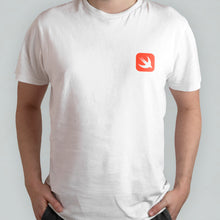 Cargar imagen en el visor de la galería, Camiseta Logo Corazón Developer Swift
